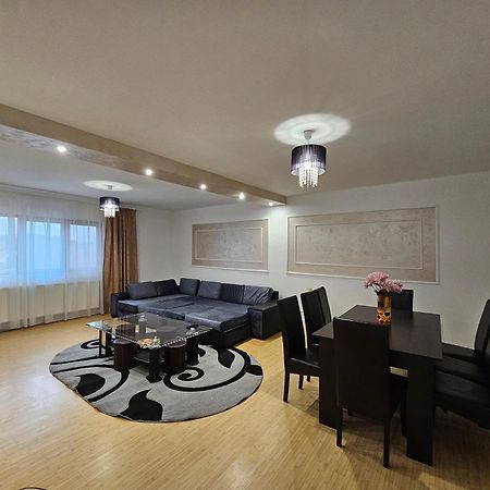 Didi Apartament Крайова Экстерьер фото