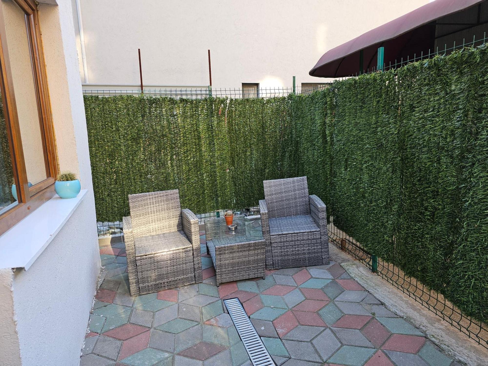 Didi Apartament Крайова Номер фото