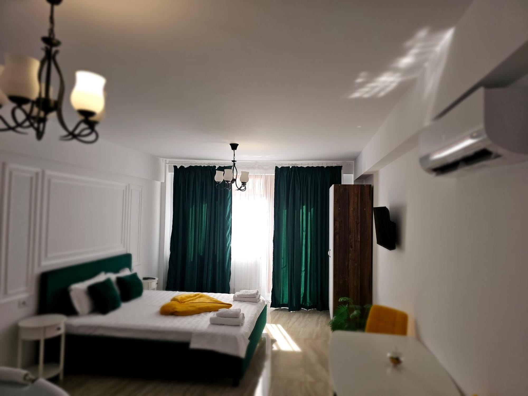 Didi Apartament Крайова Номер фото