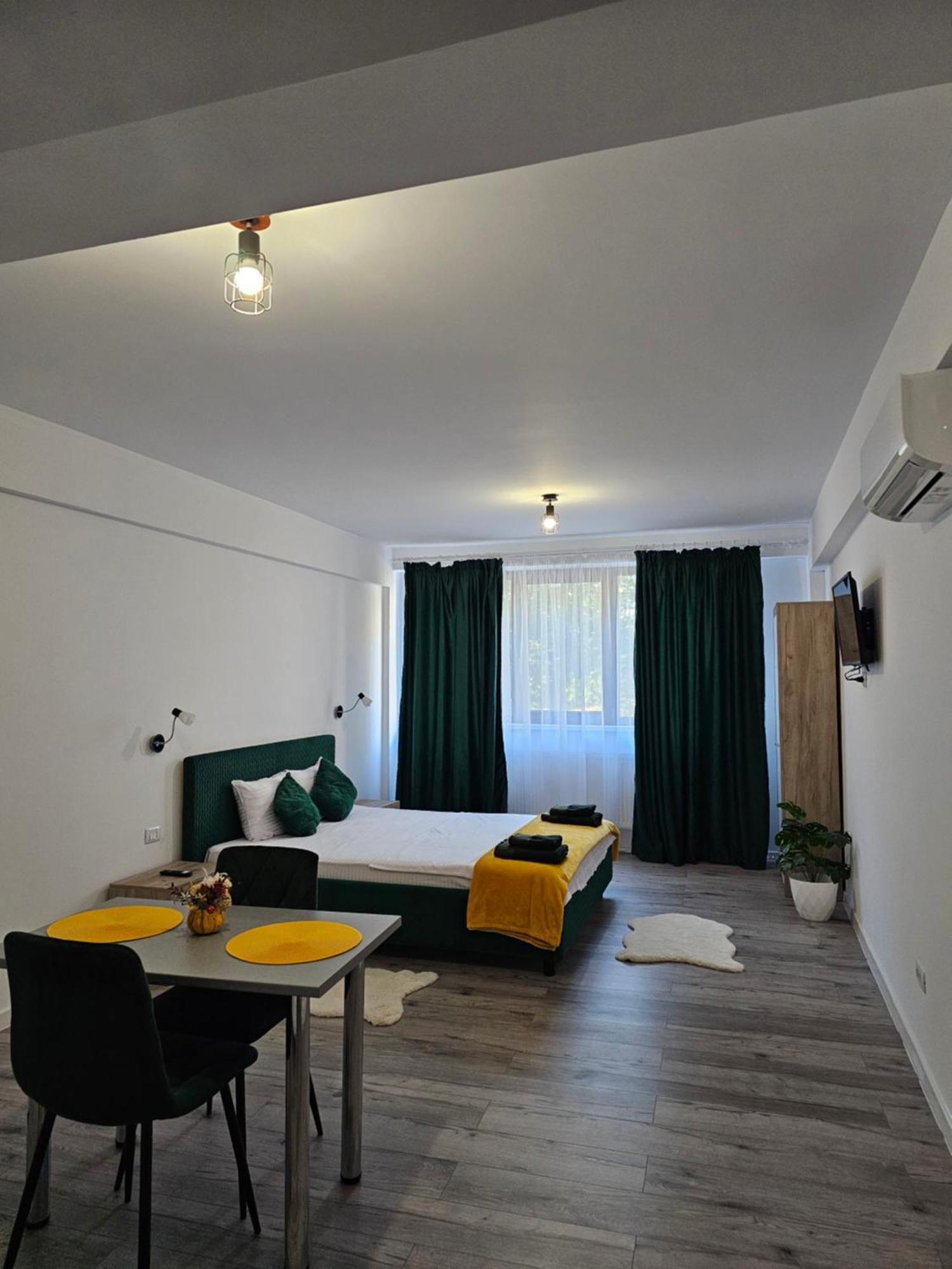 Didi Apartament Крайова Экстерьер фото