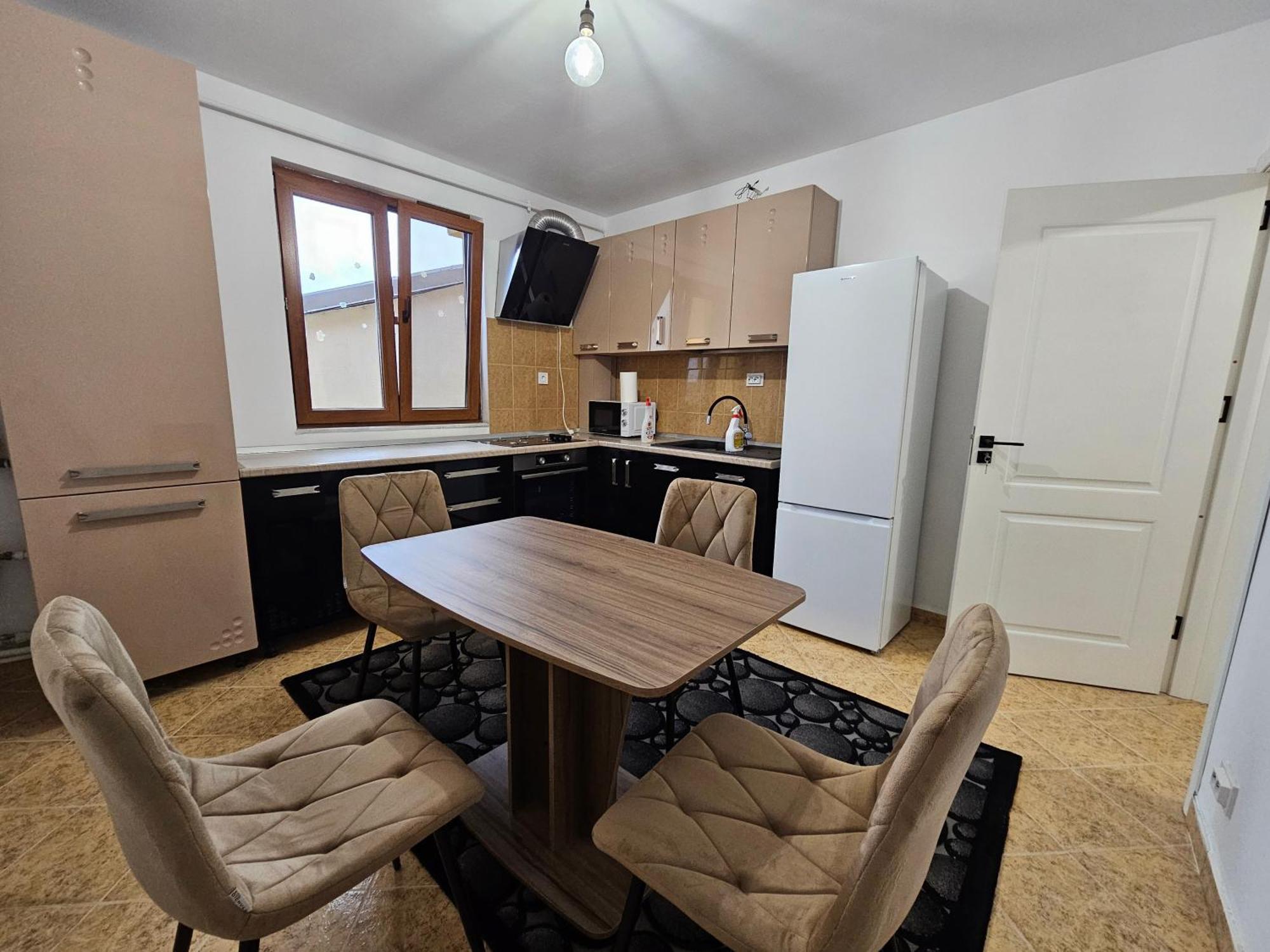 Didi Apartament Крайова Экстерьер фото